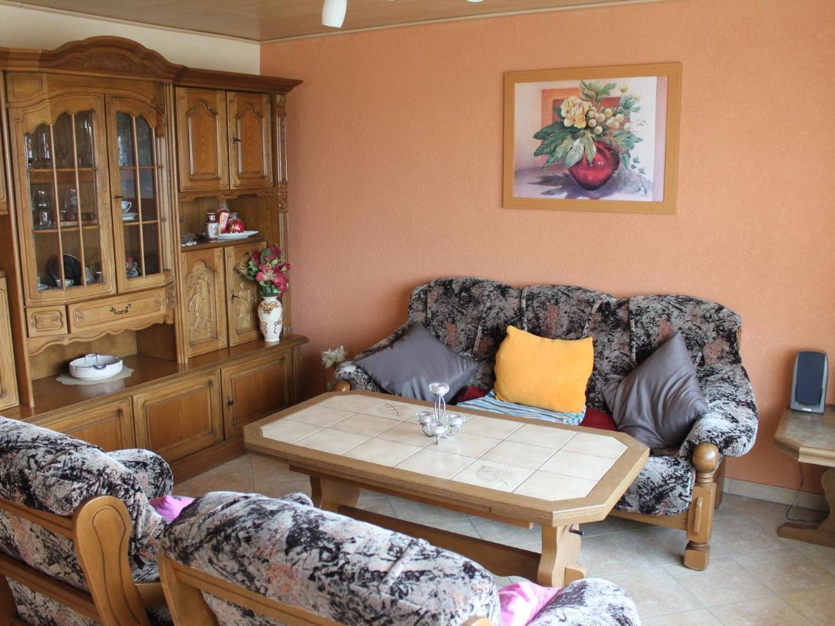 Comfy Farmhouse In Brusow With Garden Kropelin Luaran gambar